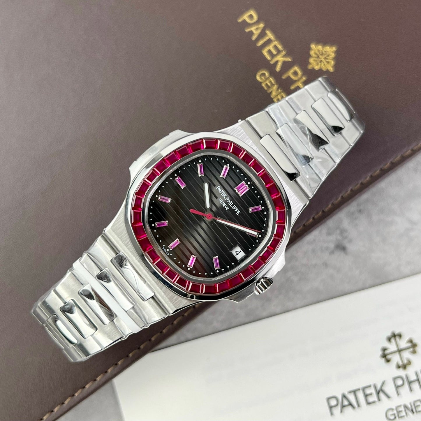 Patek Philippe Nautilus 5711/112P-001Best 1:1 Edition PPF Factory personalizzato Ruby Stone