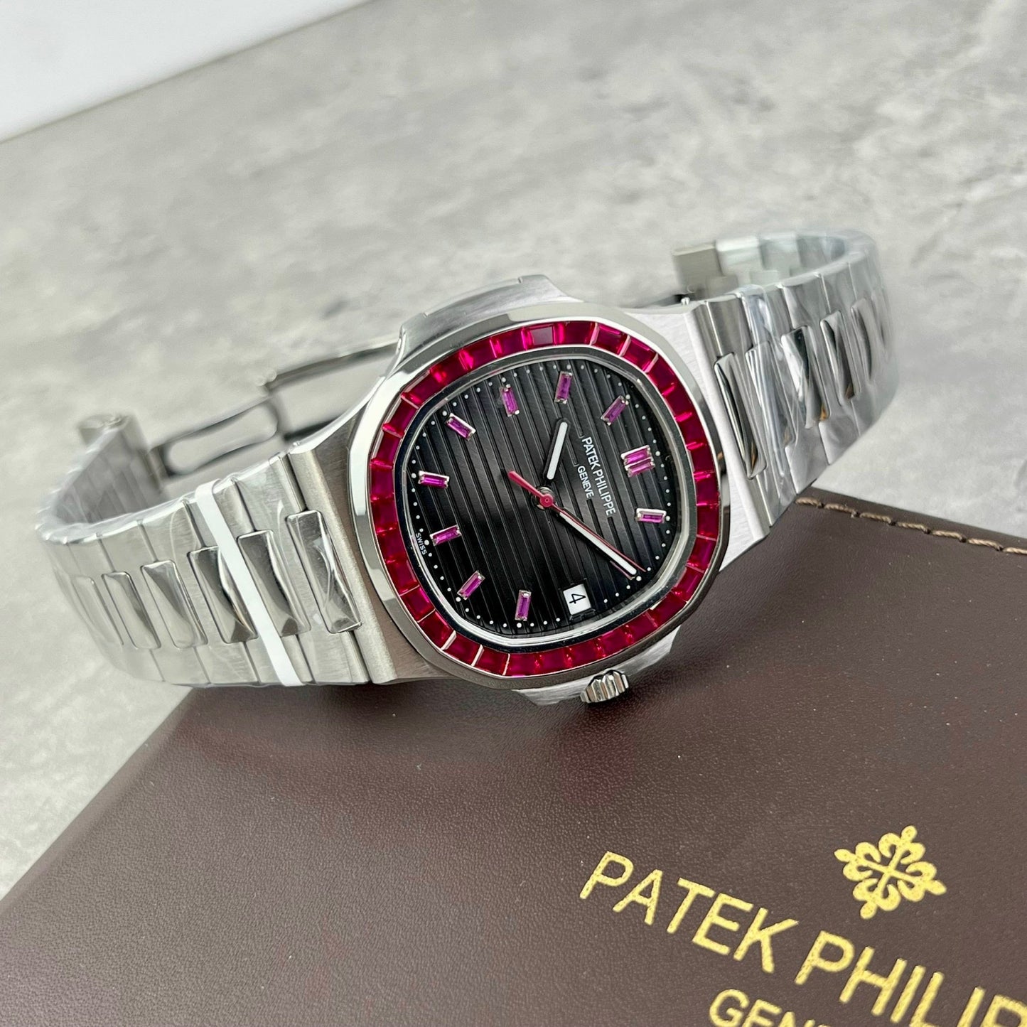 Patek Philippe Nautilus 5711/112P-001Best 1:1 Edition PPF Factory personalizzato Ruby Stone