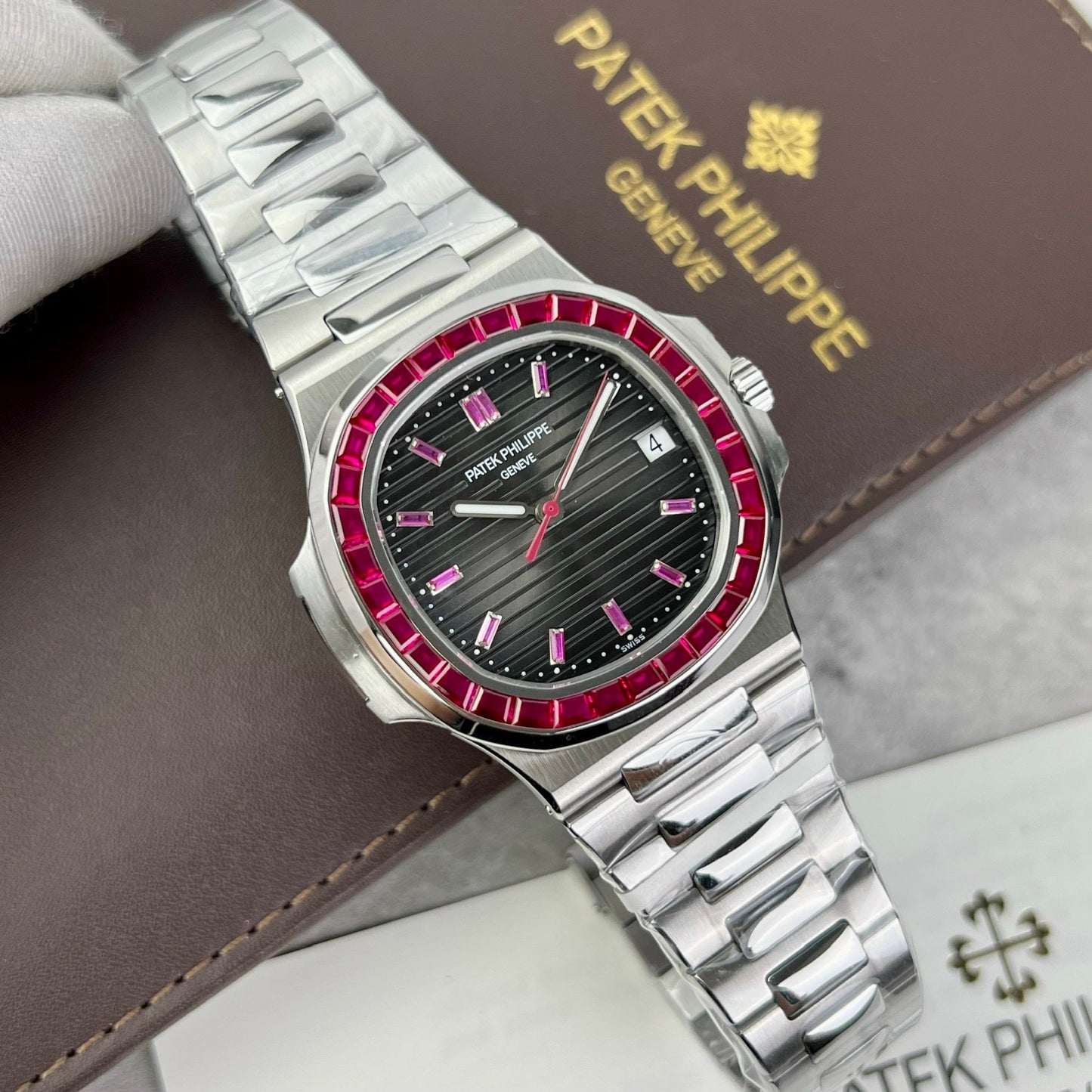 Patek Philippe Nautilus 5711/112P-001Best 1:1 Edition PPF Factory personalizzato Ruby Stone