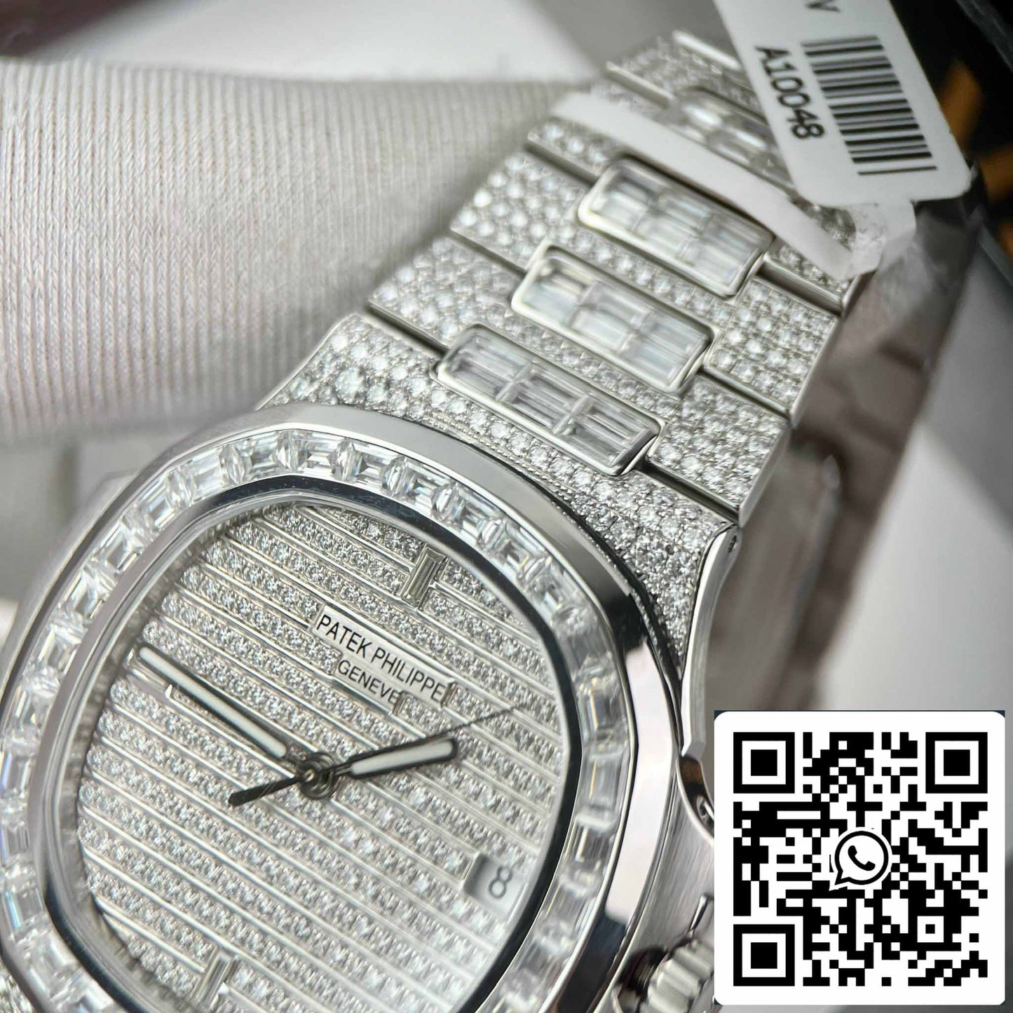 Replica Patek Philippe Nautilus Jumbo 5719/1G-001 custom full Moissanite diamonds