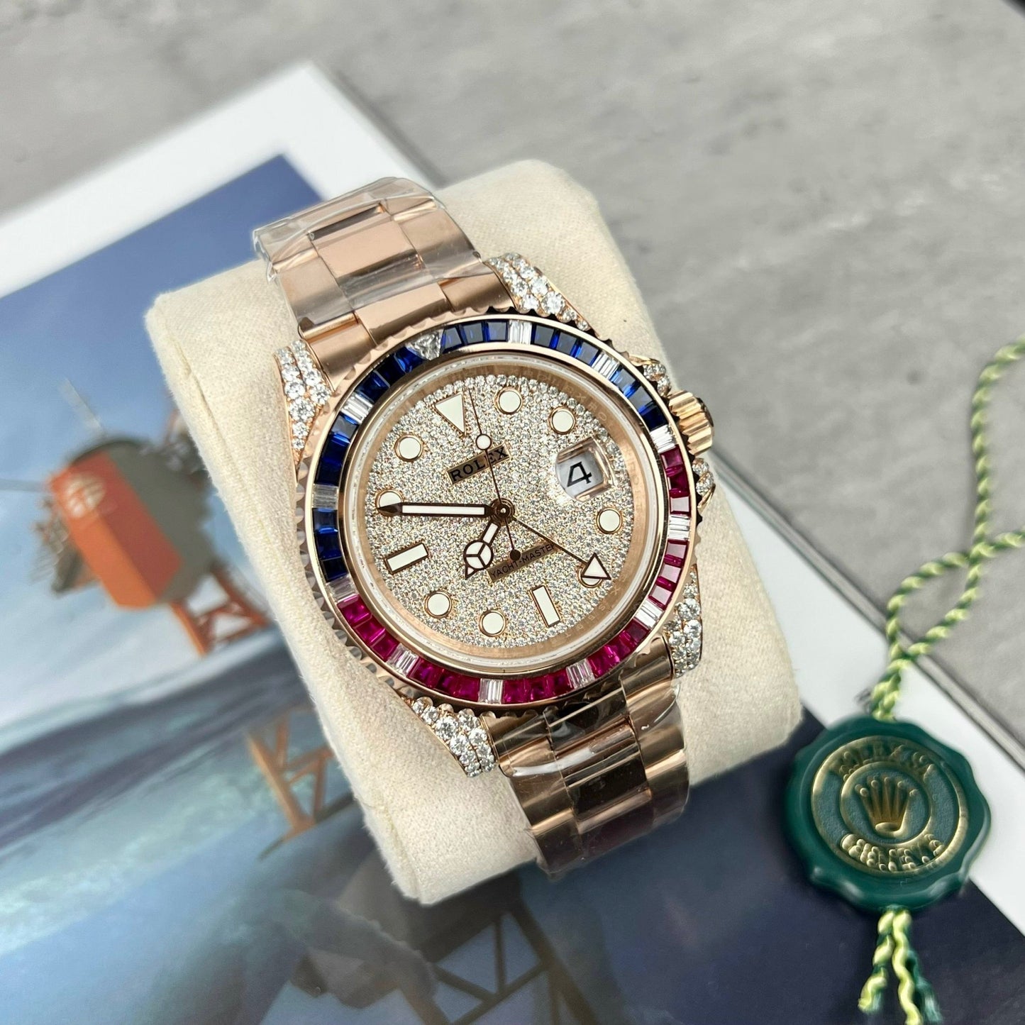 Rolex GMT-Master II 126755 SARU-DIAO Mejor edición 1:1 Piedra rubí y moissanita Oro de 18 quilates