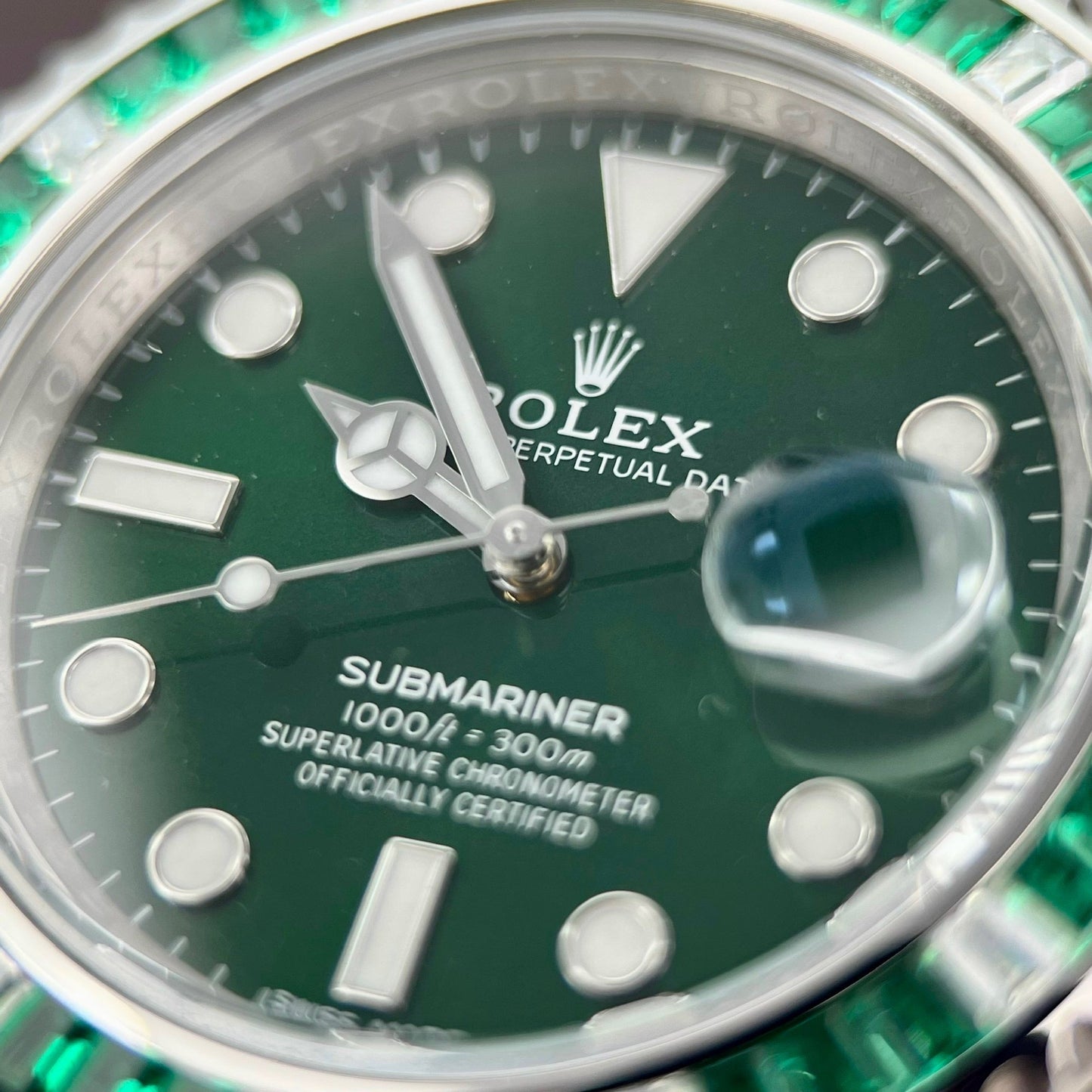 Rolex Submariner Hulk Oystersteel custom Moissanite Diamonds super vip