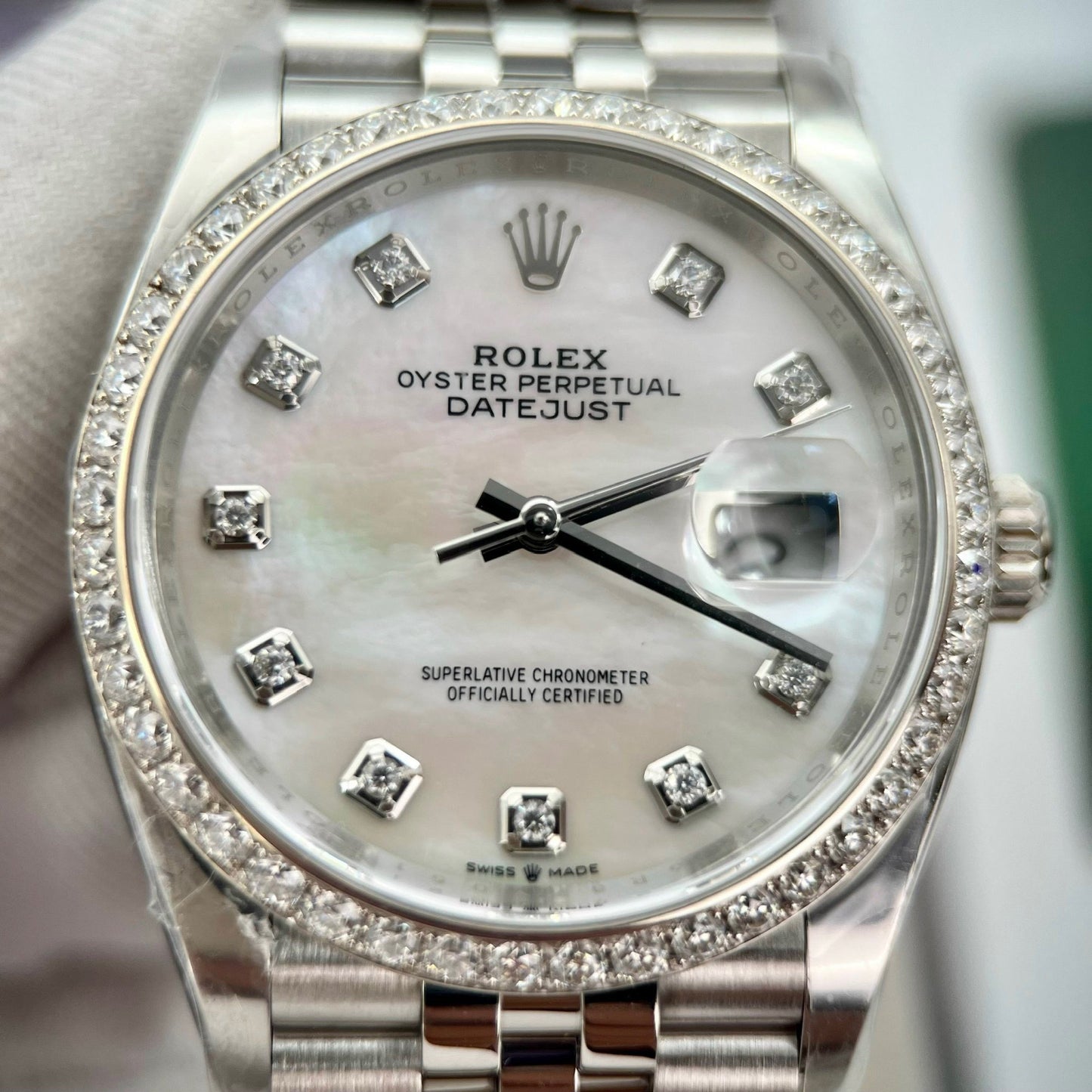 Rolex Datejust M278274-0006 Quadrante in madreperla Lunetta personalizzata con diamanti