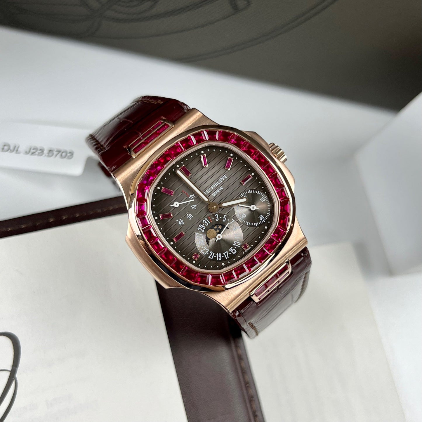 Patek Philippe Nautilus 5712 18k rose gold 1:1 best Edition PPF Factory custom Ruby Stone