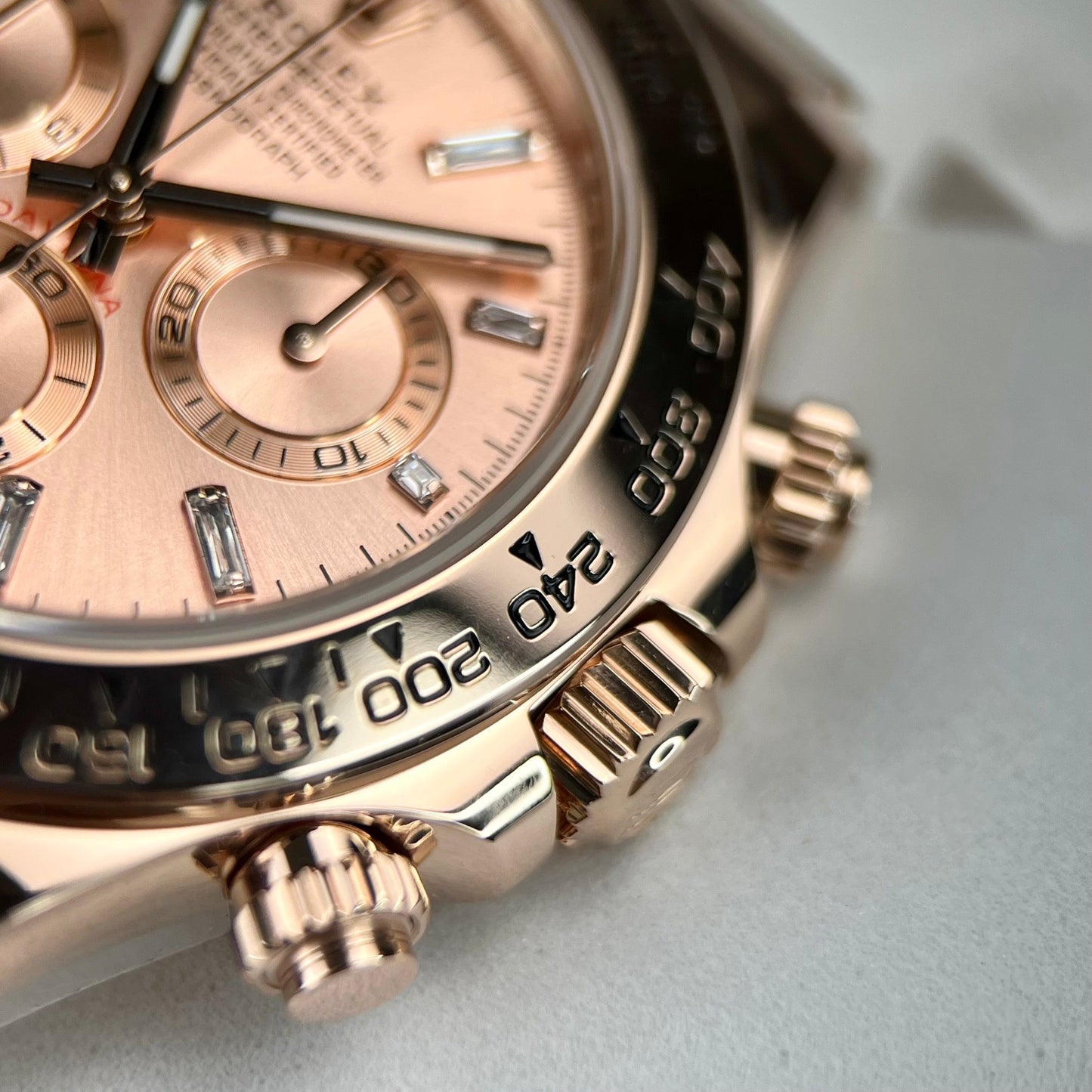 Replica Rolex Cosmograph Daytona 40mm Everose oro 116505 1:1 migliore edizione BTF