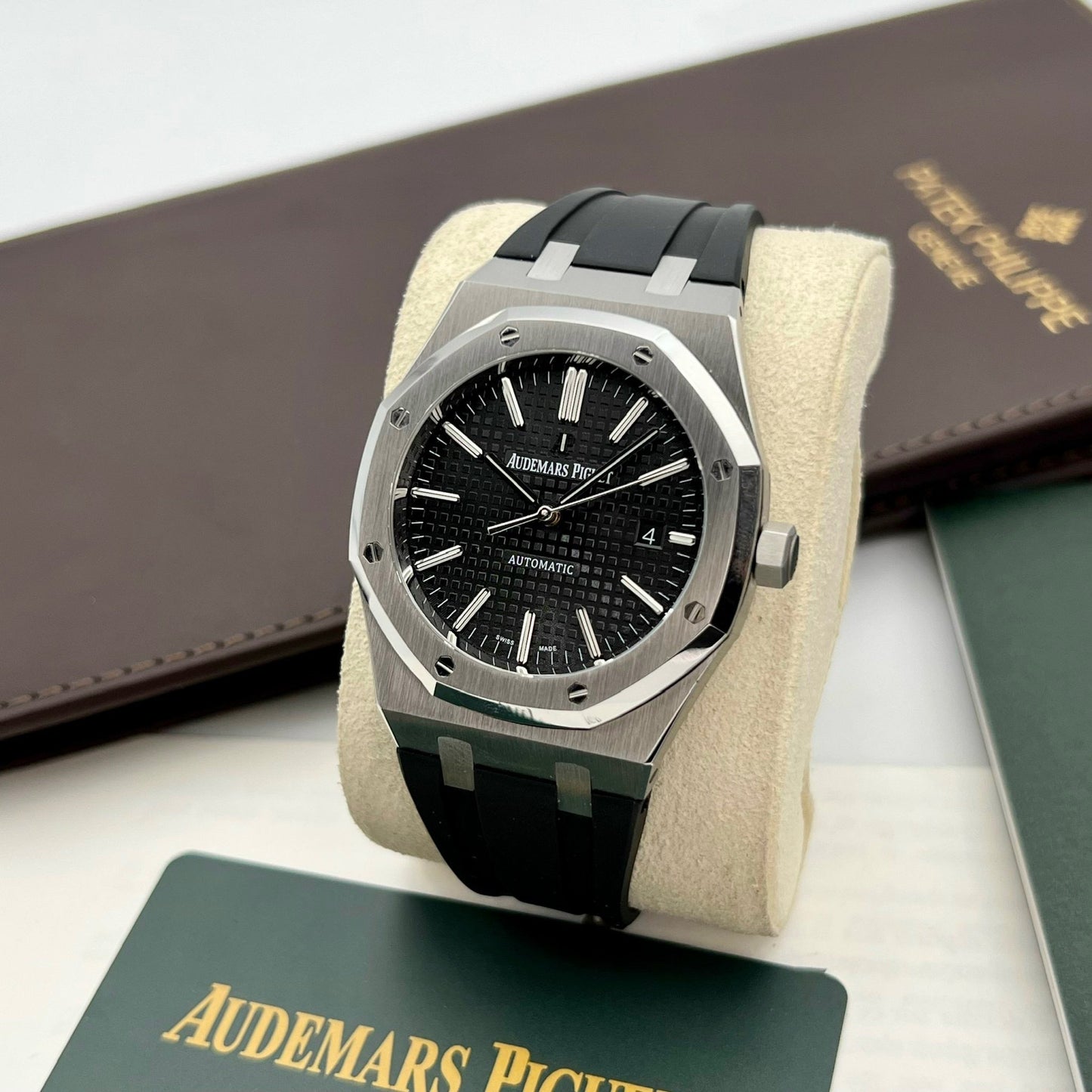 Audemars Piguet Royal Oak 15400 1:1 Best Edition APS Factory quadrante nero