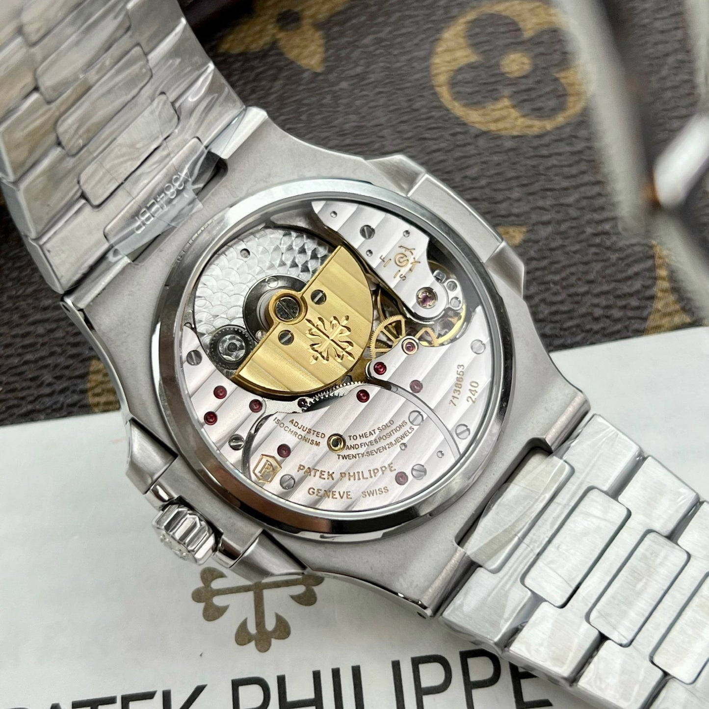 Patek Philippe Nautilus 5712/1R-001 1:1 Mejor edición GR Factory esfera azul y piedra