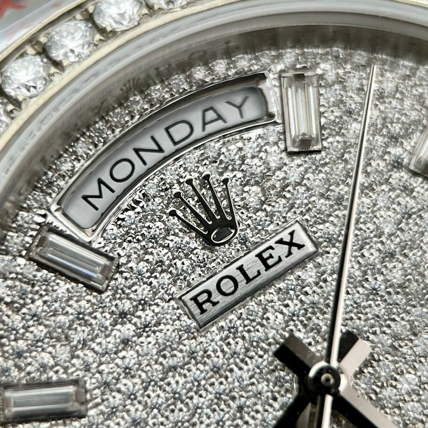 Rolex Day Date 40 228349RBR Bezel Diamonds Dial 1:1 Best Edition  Counterweight version