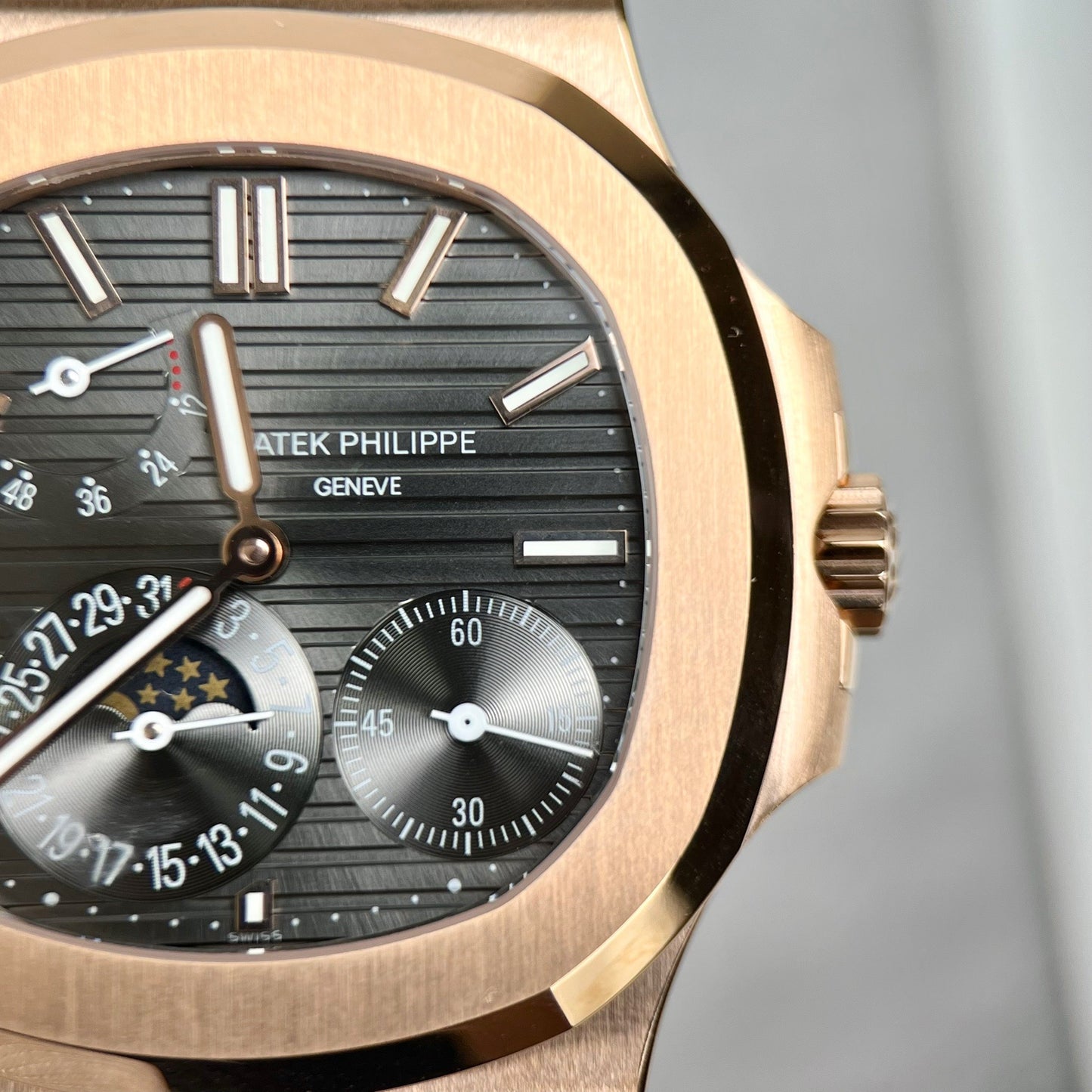 Patek Philippe Nautilus 5712/1R-001 1:1 Best Edition GR Factory Grey Dial Rose Gold