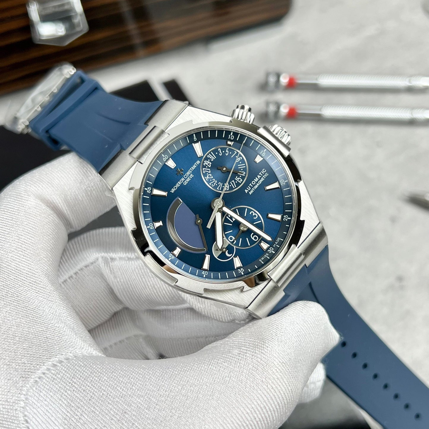 Vacheron Constantin Overseas 47450/000W-9511 TWA Factory 1:1 Best Edition Blue Dial Rubber Strap