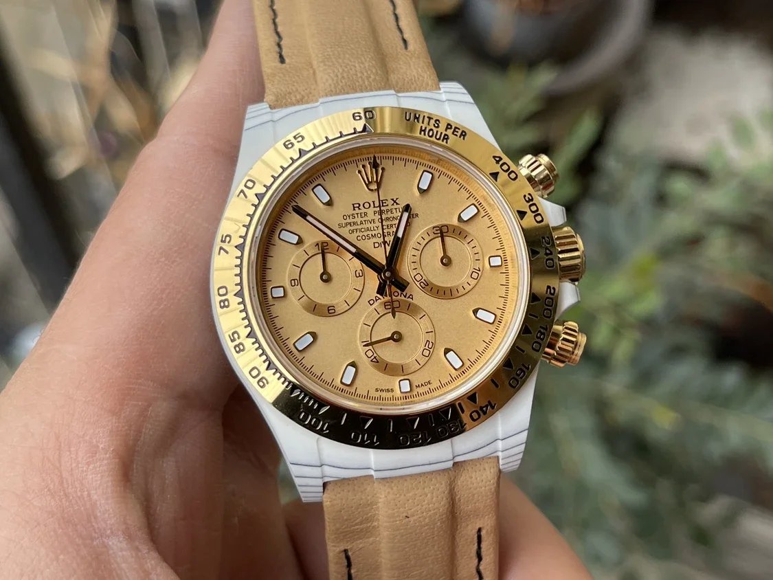 【Versione modificata DIW del movimento 4130】 Cassa in fibra di carbonio con quadrante giallo serie Rolex Cosmograph Daytona