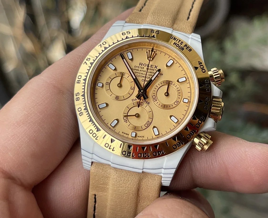 【Versione modificata DIW del movimento 4130】 Cassa in fibra di carbonio con quadrante giallo serie Rolex Cosmograph Daytona