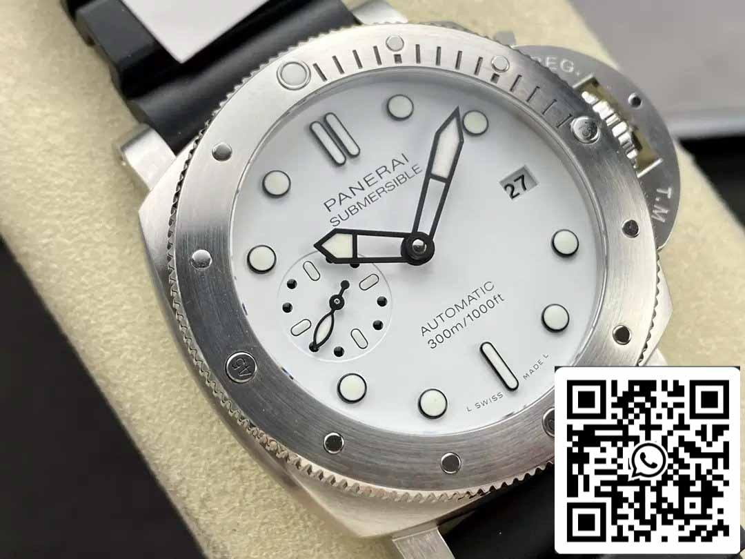 Panerai Luminor Submersible Bianco Pam02223   VS Factory 1:1 Best Edition