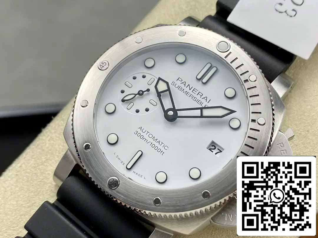 Panerai Luminor Submersible Bianco Pam02223   VS Factory 1:1 Best Edition