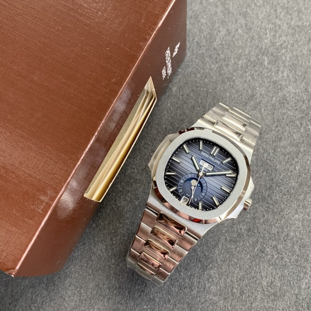 Patek Philippe Nautilus 5726 1:1 Best Edition GR Factory V3 Quadrante Blu Acciaio Inossidabile