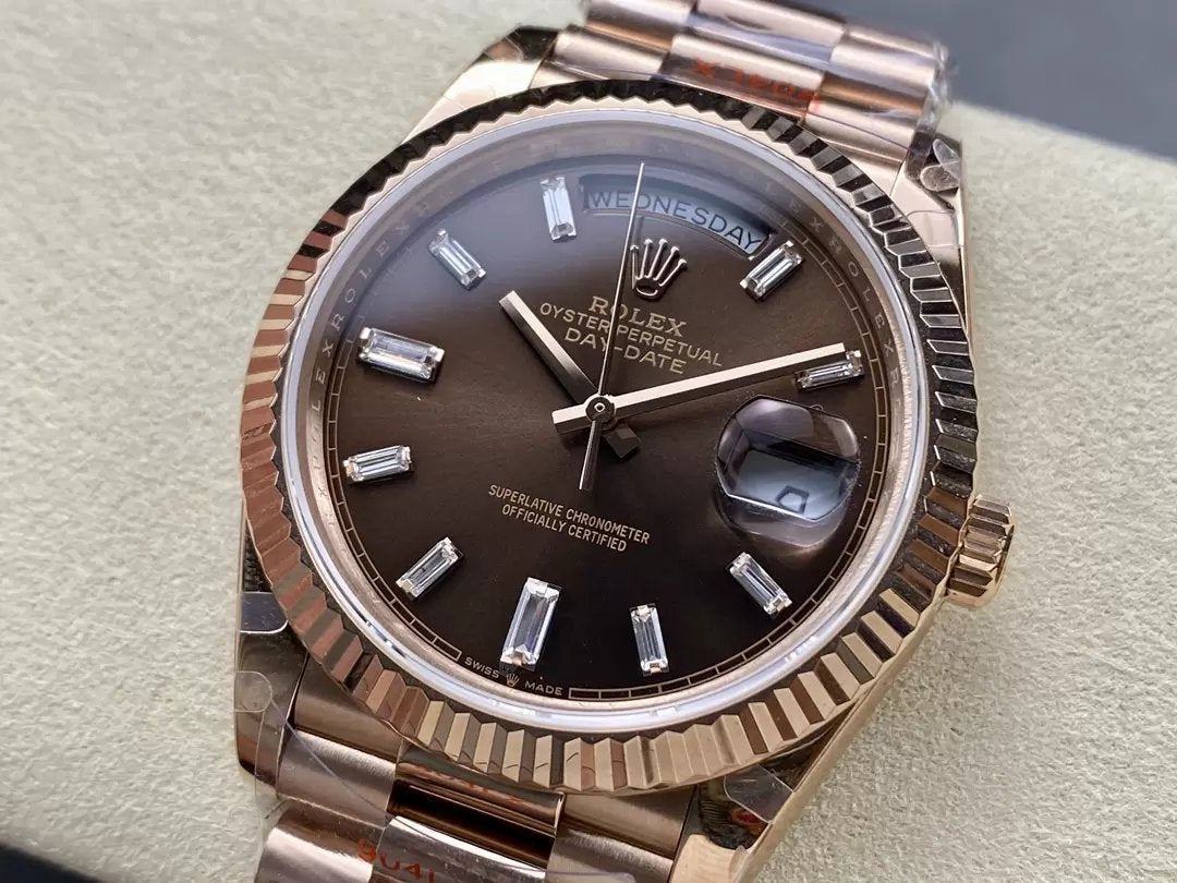 Rolex Day Date M228235-0003 V5 40 mm QF Factory 1:1 Best Edition Esfera y bisel chocolate