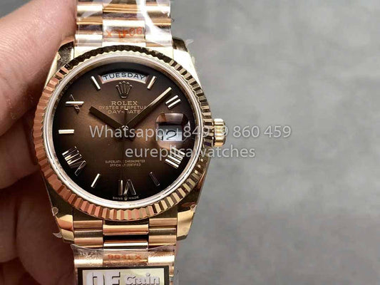 Rolex Day Date M128235-0075 Esfera numérica QF Factory 1:1 Mejor clon Esfera chocolate Oro rosa