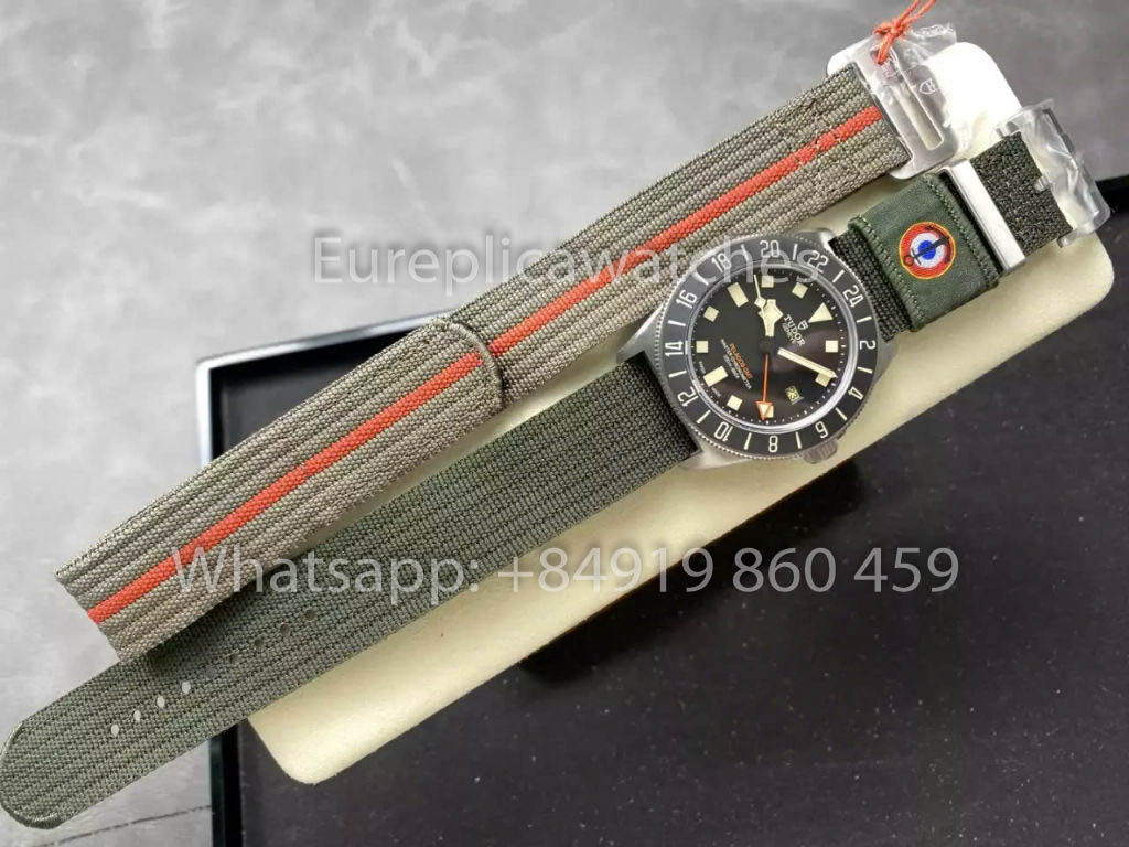 Tudor Pelagos FXD GMT Titanium M2542G247NU M+ Factory 1:1 Best Clone Nylon Strap