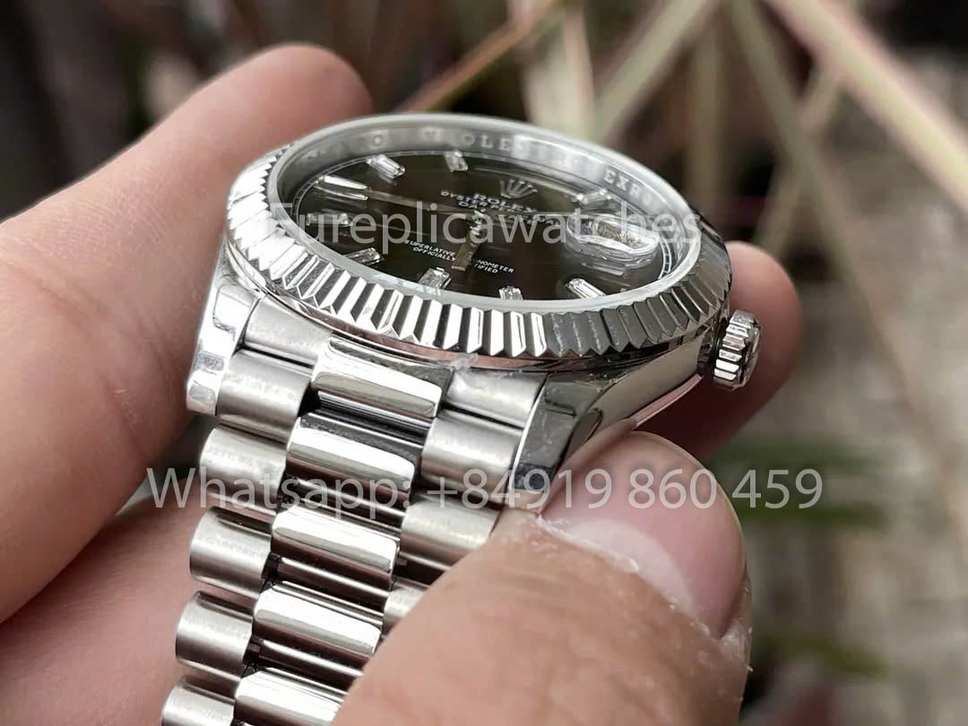 Rolex White Gold Day Date 40 228239-0004 Lunetta scanalata 1:1 Miglior clone KF Factory 215 grammi