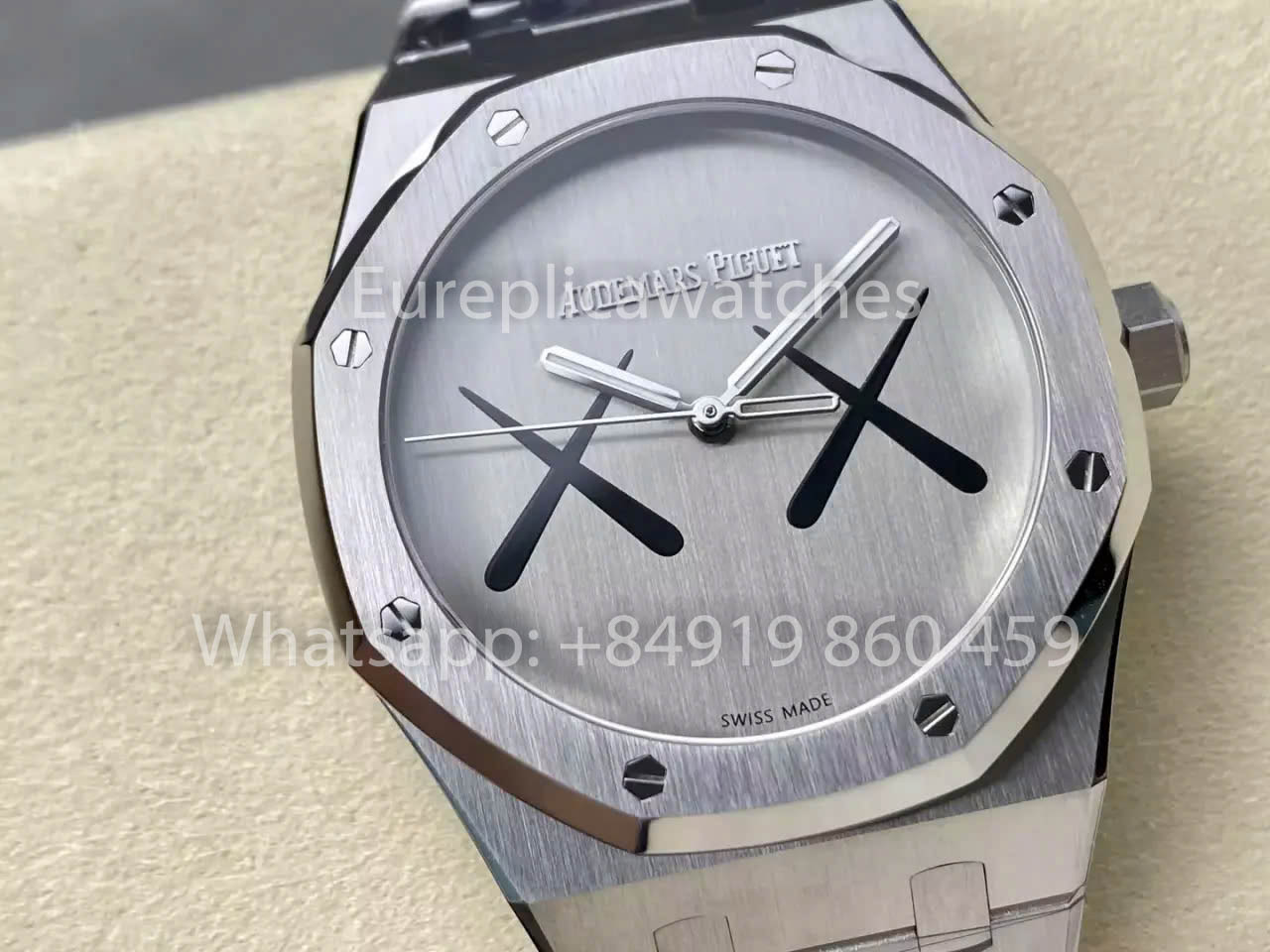 Audemars Piguet Royal Oak X Kaws V3 ultima versione 1:1 miglior clone APS Factory